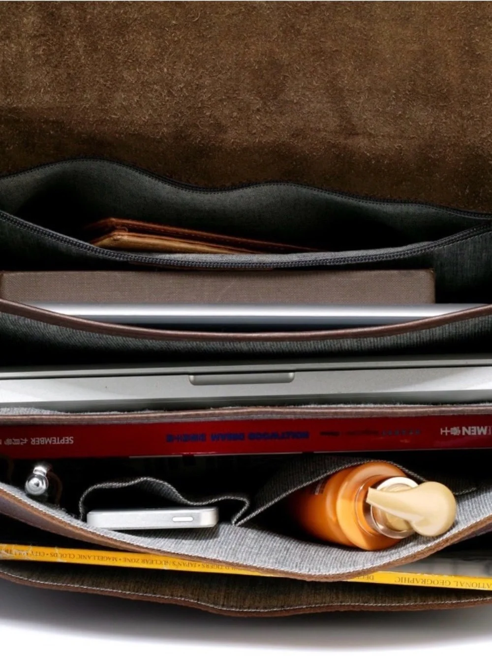 Vincenzo Dark Brown distressed Leather Briefcase with Shoulder Strap
